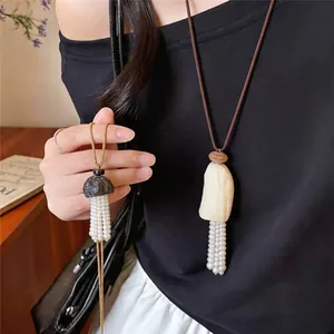 Niche Mode Leren Koord Kunstparel Kwastje Halsketting Lange Trui Ketting Eenvoudige Boheemse Stijl Exquise Hanger Sieraden Voor Dames