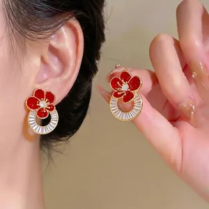 Vintage Palast Stil Rote Emaille Blume Runde Ohrstecker Für Damen Luxus Kupfer Zirkonia Inlay Silber Ohrringpfosten Schmuck