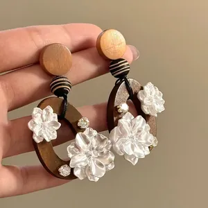 Vintage Holz Blumen Hängeohrringe Neuer Chinesischer Stil Künstlerische Ethnische Harz Zirkonia Ohrstecker Für Damen Schmuck Geschenk
