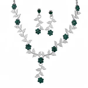 Vintage Copper Zirconia Leaf Flower Jewelry Set For Women Silver-Tone Green Rhinestone Necklace Earrings Set Luxury Retro Accessory