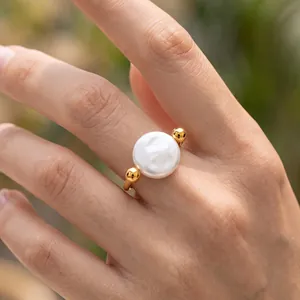 Vintage 18K Gold Plated Stainless Steel Open Ring For Women Minimalist Artificial Pearl Geometric Finger Ring Waterproof Jewelry Gift