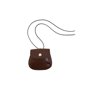 Vintage Kunstleer Mini Tas Hanger Halsketting Voor Vrouwen Retro Sleuteltas Truiketting Verstelbaar Koord Mode Sieraden Cadeau