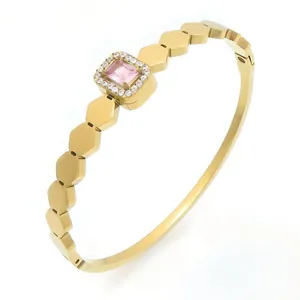Eleganter Armreif aus Titanstahl mit rosa quadratischem Kristall und Sechseck-Design