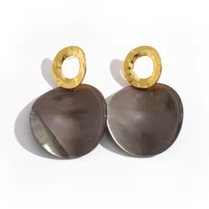 Boucles d'oreilles géométriques vintage en métal doré avec plaques grises irisées
