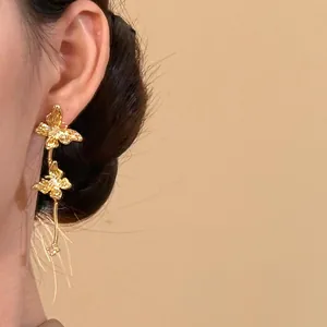 Vintage Gold Schmetterling Quasten Ohrringe mit funkelnden Akzenten und Silbernadeln