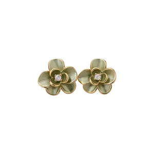 Bosstijl Koper Zirconia Groene Bloem Vlinder Oorknopjes Voor Vrouwen Met Zilveren Oorsteker Fris Klein Ontwerp Sieraden