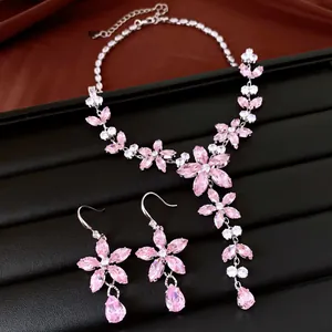 Luxe sieradenset met roze zirkonia-bloemen en waterdruppels voor dames met ketting oorbellen