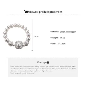 Detailansicht eines Perlenarmbands mit Zirkonia und Kupferakzenten, Größe 18 cm