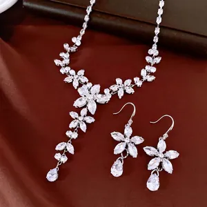 Vintage Court Style Zirconia Flower Waterdrop Necklace Earrings Jewelry Set Copper Silver Plated Statement Clavicle Chain For Women Wedding Banquet Gift