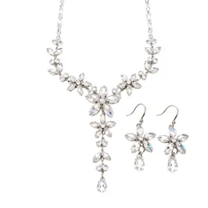 Vintage Hofstil Zirkonia Blume Wassertropfen Halskette Ohrringe Schmuckset Kupfer Versilbert Statement Schlüsselbeinkette Für Damen Hochzeit Bankett Geschenk