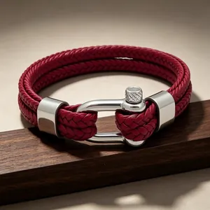 Bracelet homme en cuir tressé rouge double épaisseur avec fermoir manille fer à cheval inox