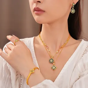Colección de Joyería Chapada en Oro con Circonia y Esmalte Collar Pendientes Pulsera Anillo para Mujer Vintage Bijoux