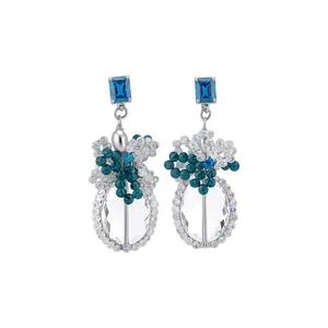Elegante blauwe zirkoon en kristallen hangende oorbellen met heldere ovale stenen voor dames