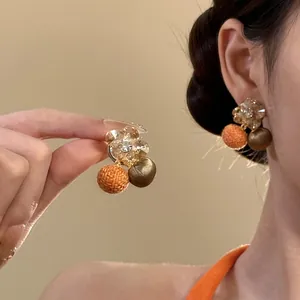 Vintage Zirconia Bloem Oorknopjes Met Zilveren Stift Stoffen Bol Hanger Glazen Bol Oorbellen Voor Dames Niche-ontwerp Sieraden