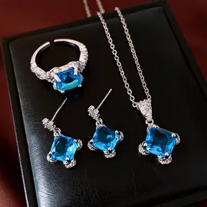Französischer Hofstil Kupfer Zirkonia Schmuckset Quadratische Blaue Zirkonia Halskette Offener Ring Ohrstecker Für Damen Retro Mode Schmuck