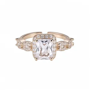 Bague Ouverte Carrée en Zirconia Plaqué Or 18K pour Femme Bague en Cuivre Réglable Minimaliste de Luxe Bijoux de Mode