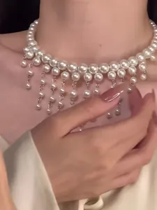 Elegant French style pearl fringe choker necklace with delicate beaded tassel details.
