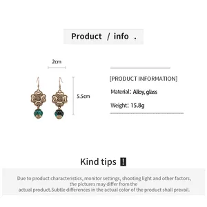 Vintage floral drop earrings in alloy and glass, dimensions 5.5x2cm, weight 15.8g.