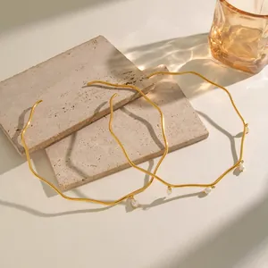 Girocollo Da Donna A Onda In Acciaio Inossidabile Con Ciondolo In Perla Artificiale E Strass Gioielli Geometrici Placcati Oro