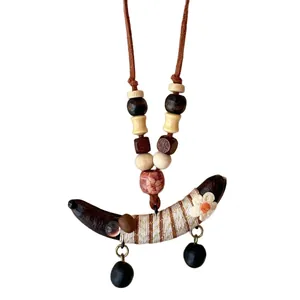Collier en bois perlé style néo-chinois avec pendentif pois, design vintage