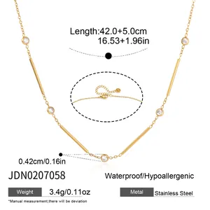 Gold-plated stainless steel necklace featuring geometric bars and round-cut zircons details