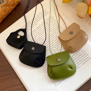 Collar Minimalista de Cuerda de Cuero Con Colgante de Mini Bolso Moda Casual Cadena Larga Soporte para Gafas para Mujer Joyería