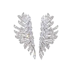 Luxus Kupfer Zirkonia Flügel Ohrstecker Für Damen Elegant Mode Federform Versilbert Eingelegt Schmuck Hochzeit Party Geschenk