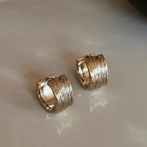 Orecchini a Cerchio Larghi Texturizzati alla Moda Oro Cioccolato Minimalista Geometrico Gioielli in Rame per Donna Pendolare