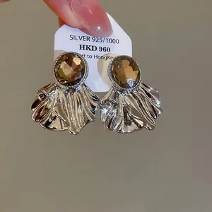 Luxuriöse Plissierte Fächerform Hängeohrringe Funkelnde Strass Eingelegte Legierung Ohrringe Mit 925 Sterlingsilber Stift Damen Schmuck