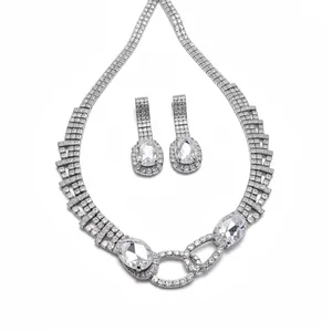 Elegant Copper Oval Rhinestone Jewelry Set For Women Silver Plated Necklace And Stud Earrings Set Banquet Luxury Accessories