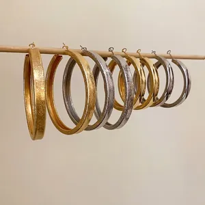 Boucles d'Oreilles Créoles Larges Mode Européenne Géométriques Lisses Plissées Rondes Style Punk Bijoux pour Femmes