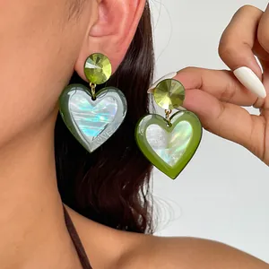 Vintage Harz Herz Ohrstecker Mit Silber Ohrringpfosten Irisierende Geometrische Grüne Hänger Ohrringe Für Damen Schmuck