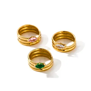 Set aus drei 18k vergoldeten Edelstahlringen mit rosa, grünen und klaren Markisesteinen