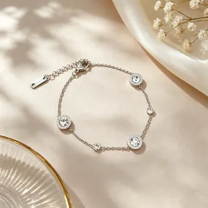 Bracciale in acciaio al titanio argento con ciondoli in cristallo e numeri romani