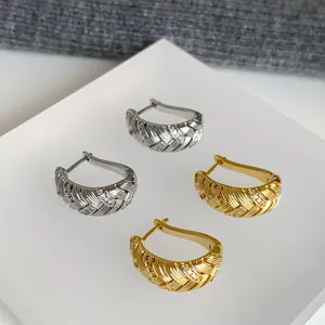 Geometrische Textur Runde Creolen 18K Vergoldet Zirkonia Eingelegt Elegante Mode Schmuck Für Damen