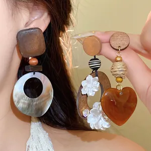 Pendientes de Botón de Madera y Concha Estilo Nuevo Chino para Mujer Hechos a Mano Resina Corazón Geométricos Joyería