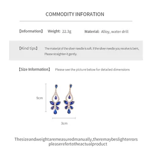 Detaillierte Produktinformationen und Größen für blaue Wassertropfen-Ohrringe mit Strass