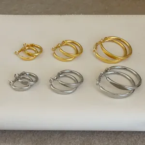 Minimalistische Creolen in Gold und Silber, drei Größen mit polierter Oberfläche