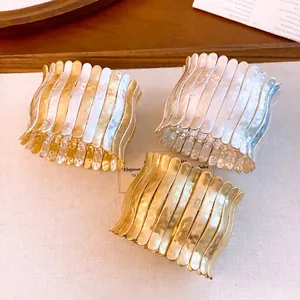 Pleated Spliced Metal Elastic Bracelet For Women European American Style Wide Chunky Bangle Fashion Statement Hand Jewelry Gold Silver Two Tone