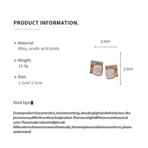 Detailed specs and measurements for the gold pleated square resin earrings.