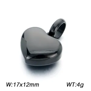 Macro view of a black glossy heart pendant with size and weight specifications listed.