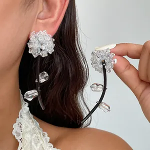 Boucles d'Oreilles Géométriques de Fleur en Verre Style ins Européen Fait Main Avec Tige en Argent Sterling 925 Corde en Cuir Femmes
