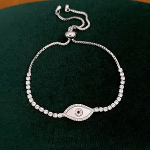Bracelet élégant Œil protecteur en argent avec nacre et pierres de zircone cubique