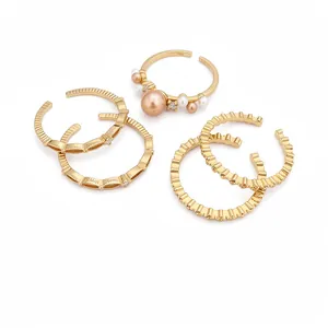18 Karat Vergoldete Zirkonia Künstliche Perle Offene Ringe Für Damen Verstellbare Elegante Geometrische Fingerringe Modeschmuck