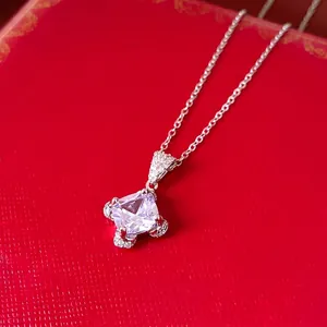 Minimalist silver clavicle chain necklace featuring a sparkling rhombus cut zircon pendant