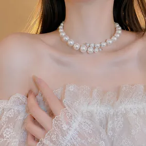 French Elegance Irregular Artificial Pearl Choker Necklace For Women Luxury Clavicle Chain White Pearl Necklace Jewelry
