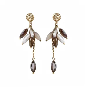 New Chinese Retro Wood Shell Pendant Earrings For Women Vintage Resort Style Alloy Shell Wood Dangle Stud Earrings Jewelry Gift