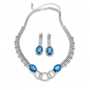 Luxuriöses Kupfer Strass Oval Anhänger Halskette Ohrringe Schmuckset Mit Silber Ohrringpfosten Für Hochzeit Party Damen