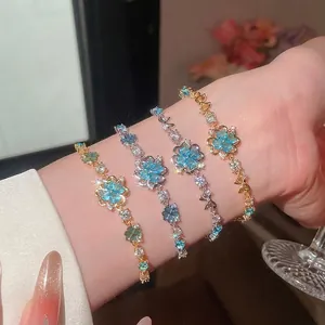 Élégant Bracelet Fleur en Zirconia Bleu Océan pour Femme Chaîne de Main en Cuivre Plaqué Or Argent Bijoux Réglables Cadeau de Fête