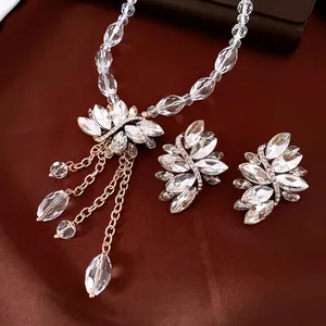 Luxus Legierung Strass Oval Halskette Ohrringe Silber Stift Elegante Quaste Kette Für Damen Bankett Hochzeit Schmuck Geschenk